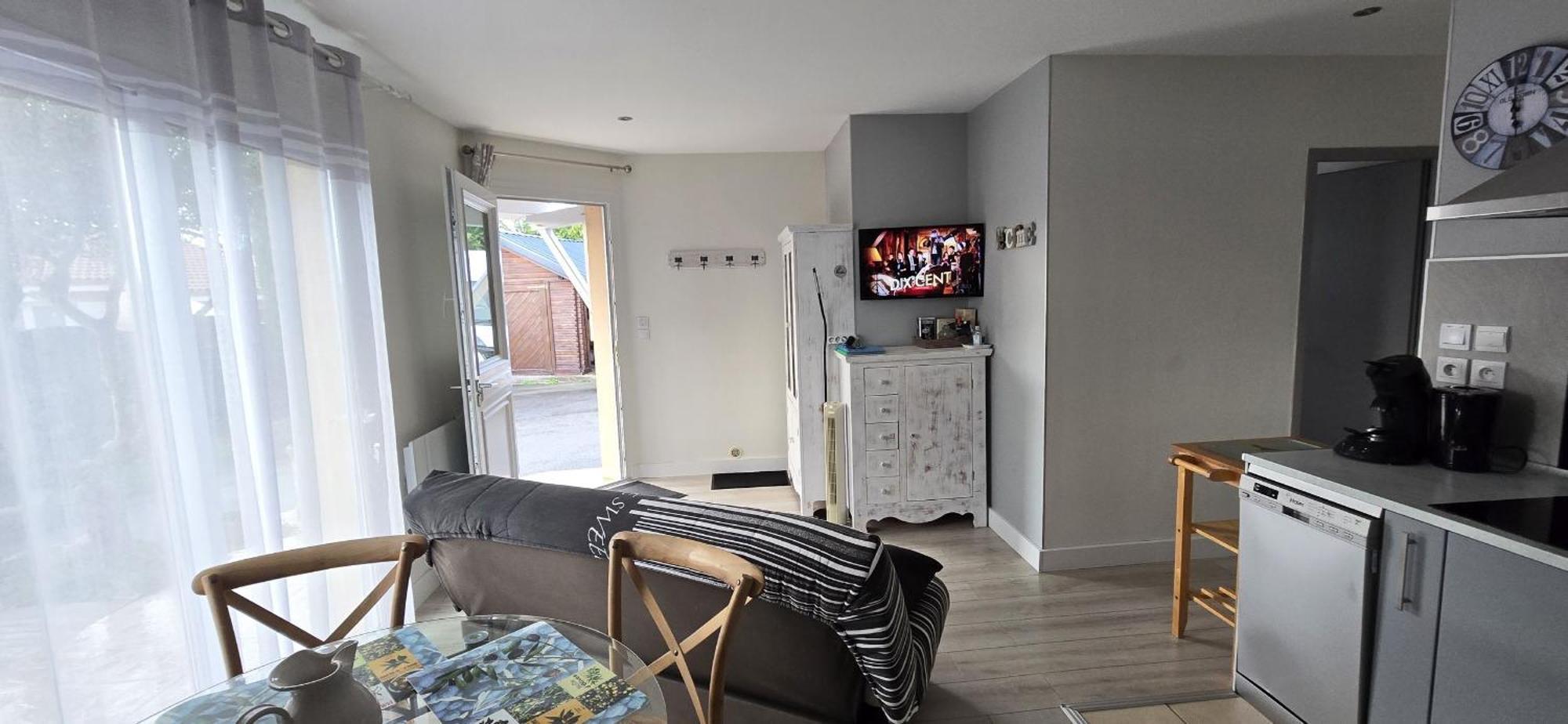 Welcome Logement Avec Terrasse Proche Bordeaux Saint-André-de-Cubzac Exterior foto